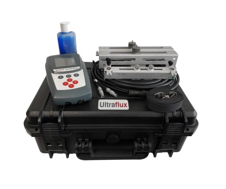 Ultraflux UF801-P portable clamp-on flow meter kit with carry case, couplant, rail clamp and transducer cables